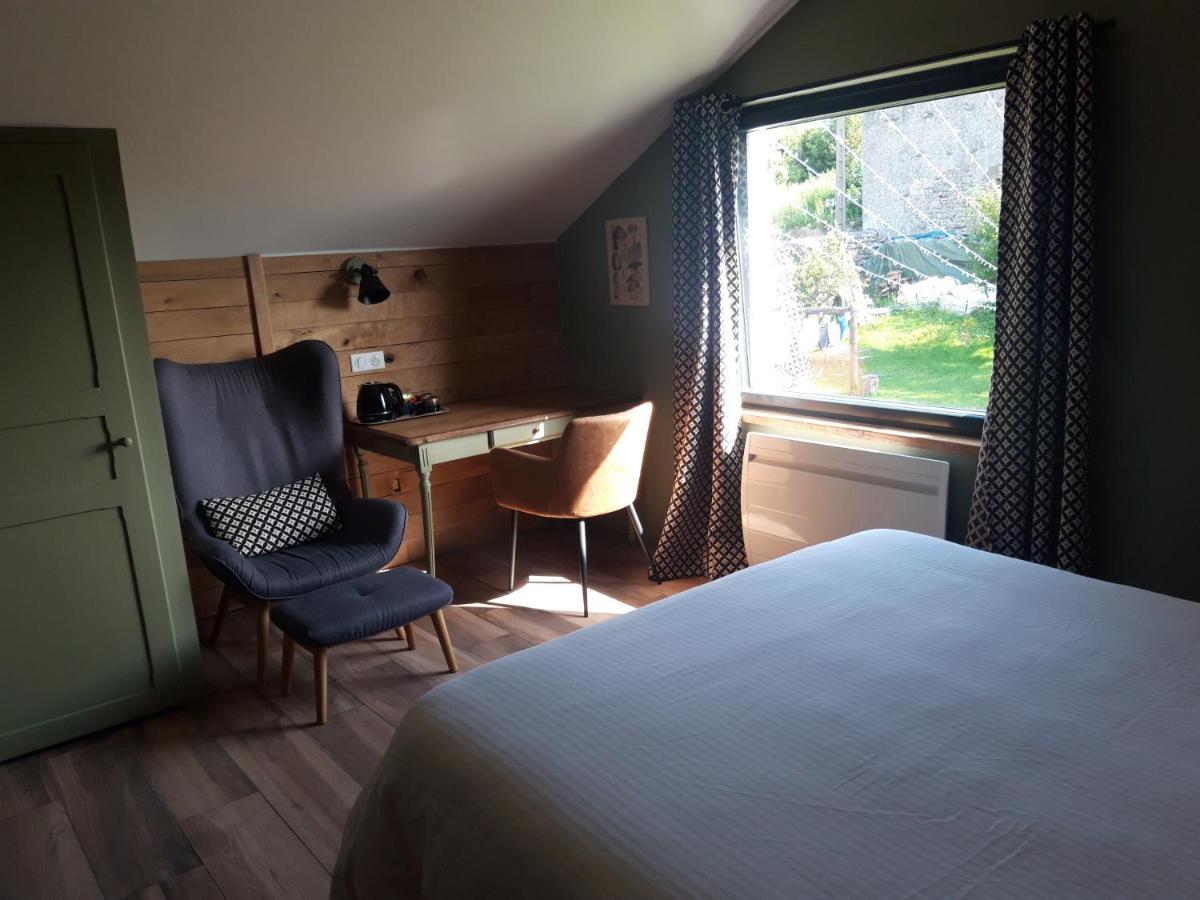 B&B Chez Fouchs - Chambre D'Hotes Dun-sur-Meuse ภายนอก รูปภาพ