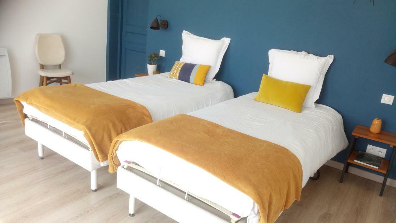 B&B Chez Fouchs - Chambre D'Hotes Dun-sur-Meuse ภายนอก รูปภาพ