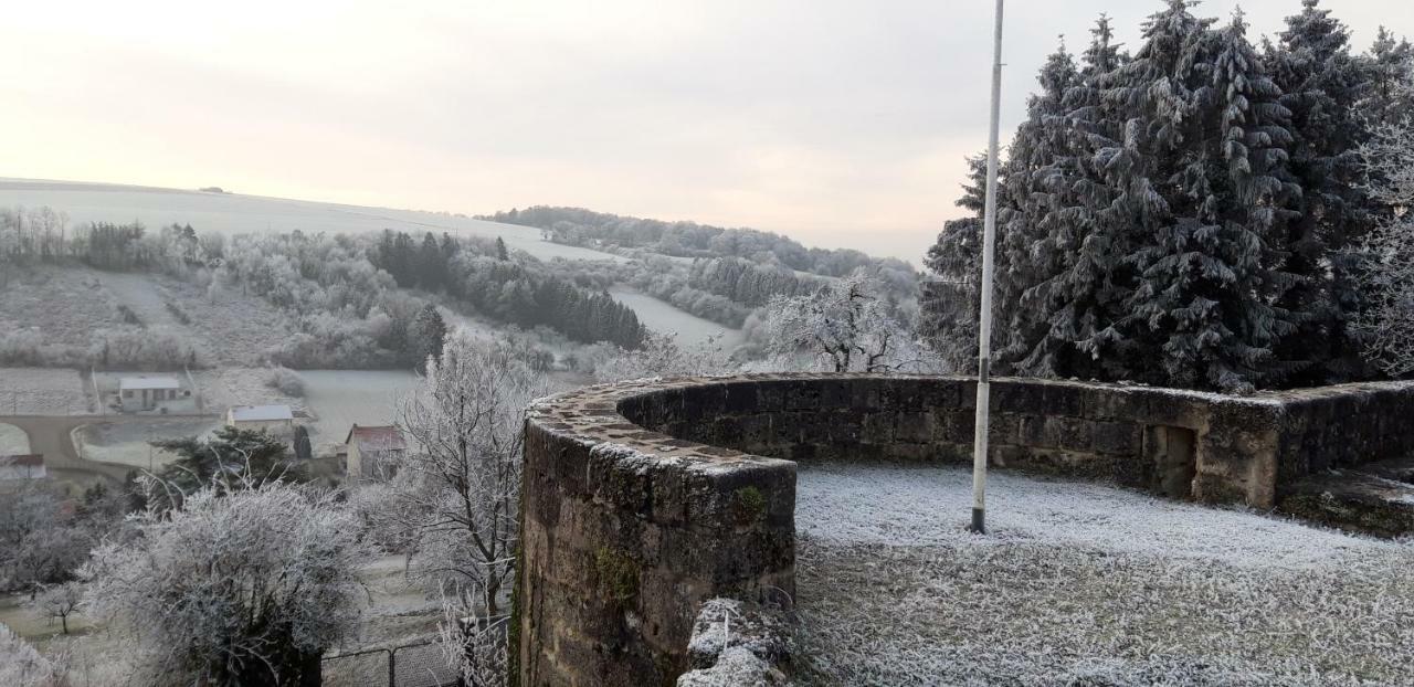 B&B Chez Fouchs - Chambre D'Hotes Dun-sur-Meuse ภายนอก รูปภาพ
